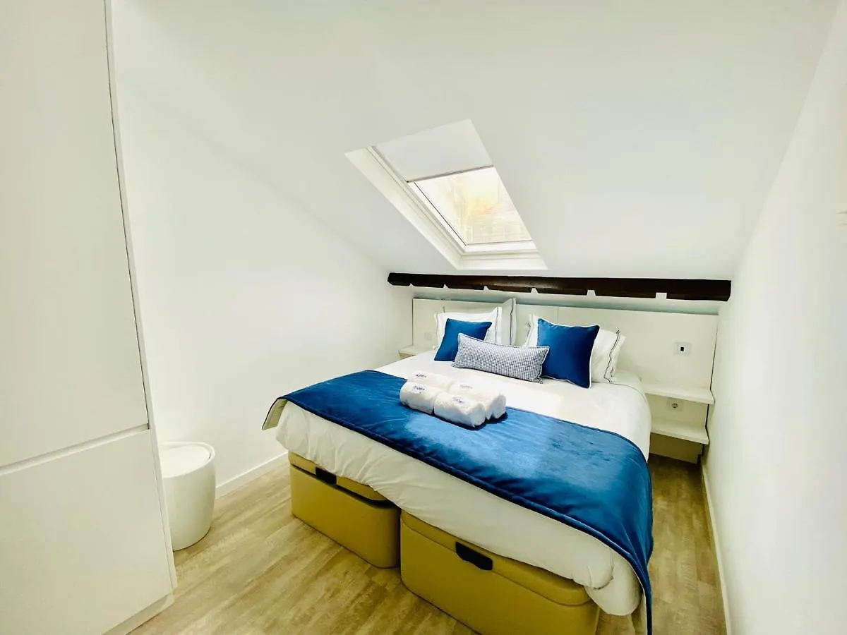 Gloria 10 Deluxe Bed & Breakfast Lisbon